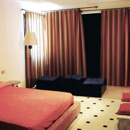 Bed & Breakfast Cubicula 3*